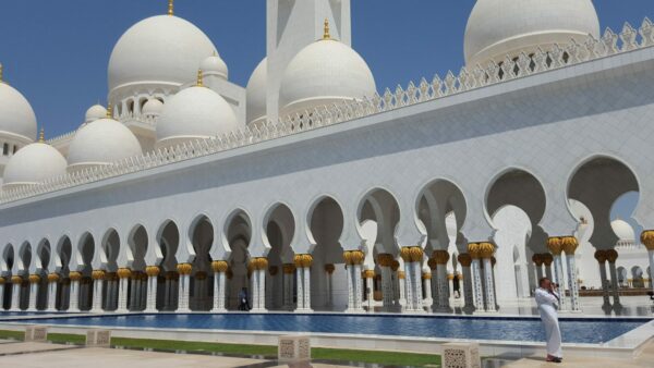 Abu Dhabi mecset látogatása