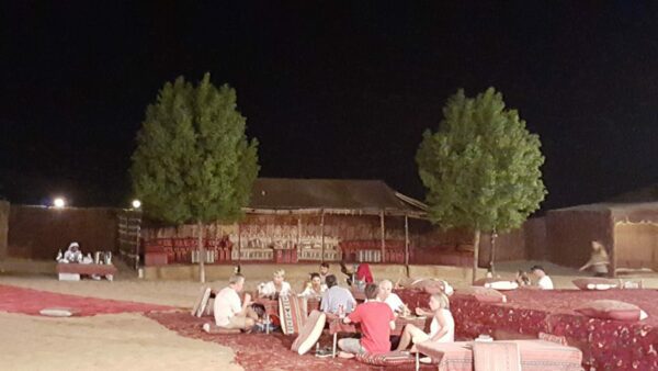 Nocne safari na pustyni Abu Zabi