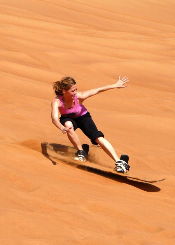 Sandboardozás Abu Dhabiban