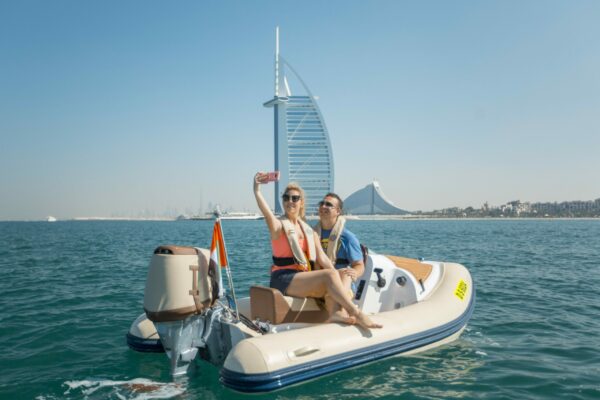 Hero Boat Dubai reserva en línia