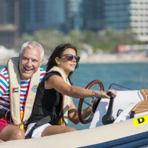 Wycieczka łodzią o zachodzie słońca w Dubaju