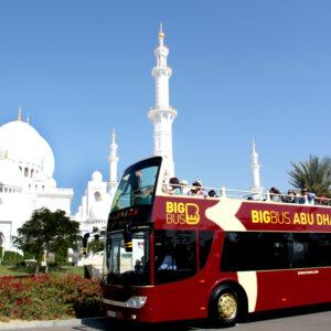 Duży autobus Abu Zabi