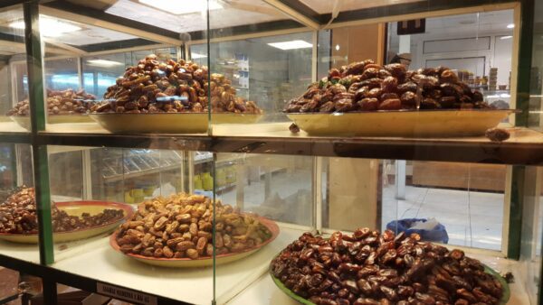 Dates and Fruits in Abu Dhabi